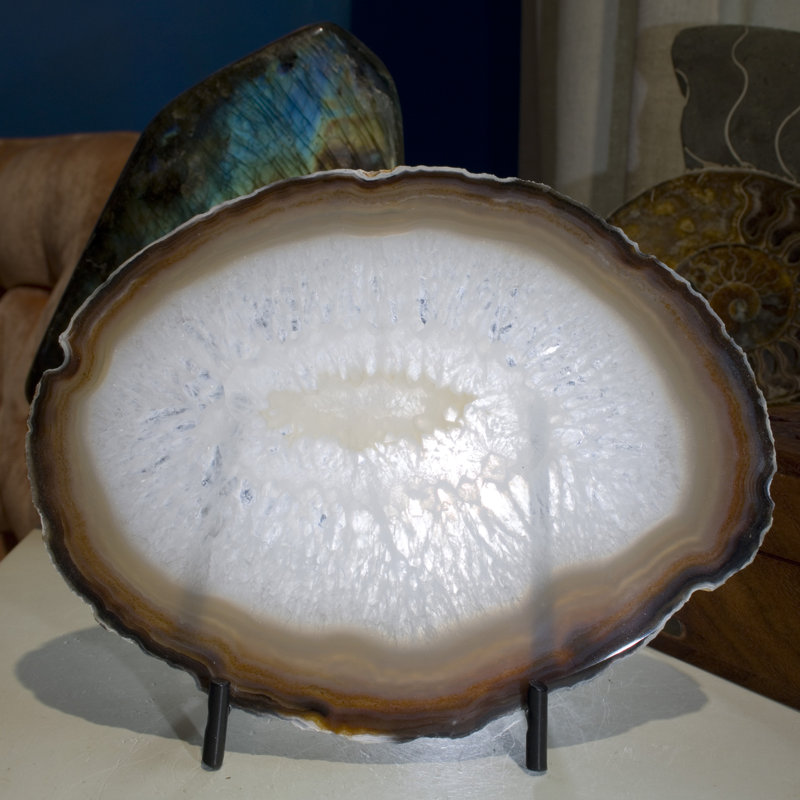 Picturesque Polished Thin Agate Plate