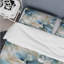 Ethereal Blue and White Damask Dreams - Ensemble de housse de couette à motif floral - Microfibre de polyester-736356101