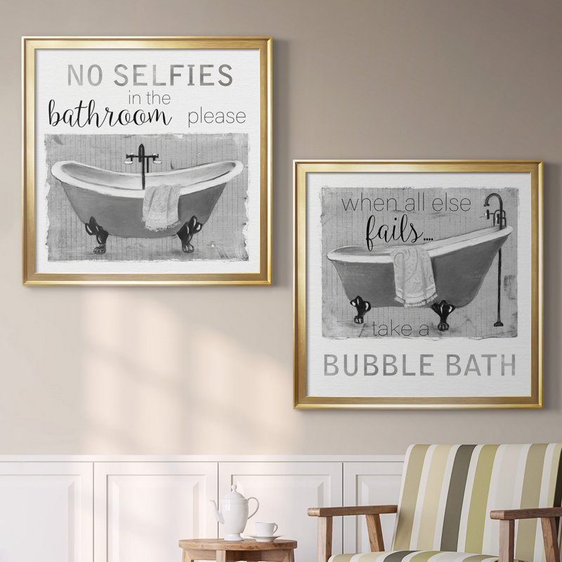 Neutral Selfies Bath - ensemble de 2 reproductions d'impressions, H 17,5 po x l 35 po x P 1,5 po, Pas de tapis