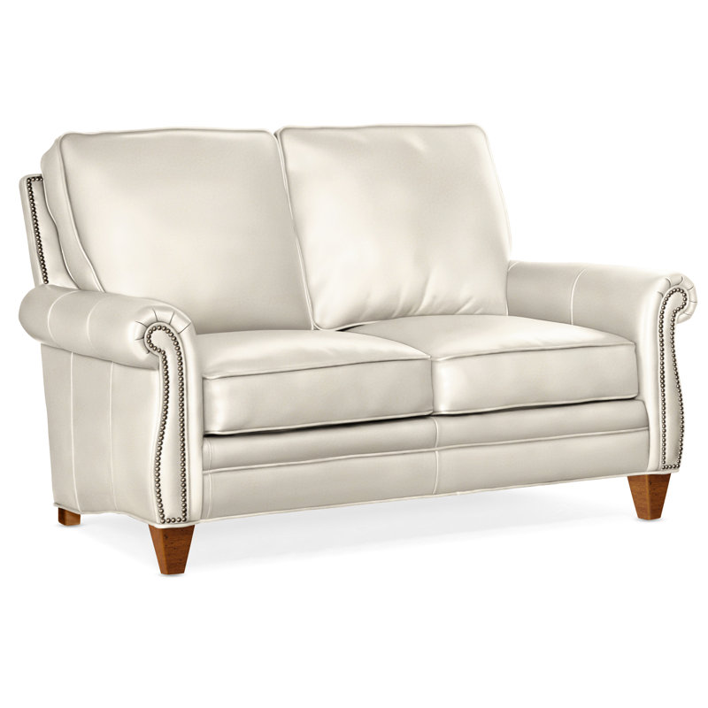 Causeuse à accoudoirs roulés en cuir véritable 65 po, Nouveaux classiques, Cuir véritable cerise corinthienne