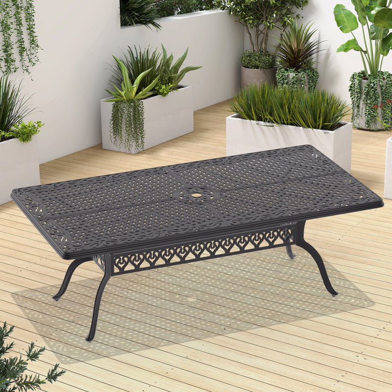 Table de salle à manger en fonte d'aluminium avec cadre noir et trou pour parasol