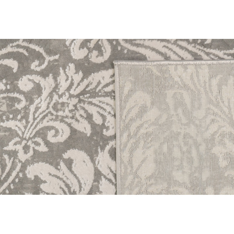 Tyngsborough Floral Indoor Rug, Rectangle 2' x 3'11"