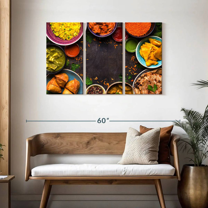 Assortiment de cuisine indienne, H 28 po x l 45 po