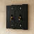 Night Black with Brass - 3 Gang est en rupture de stock