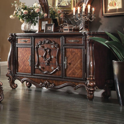 Versailles DRESSER