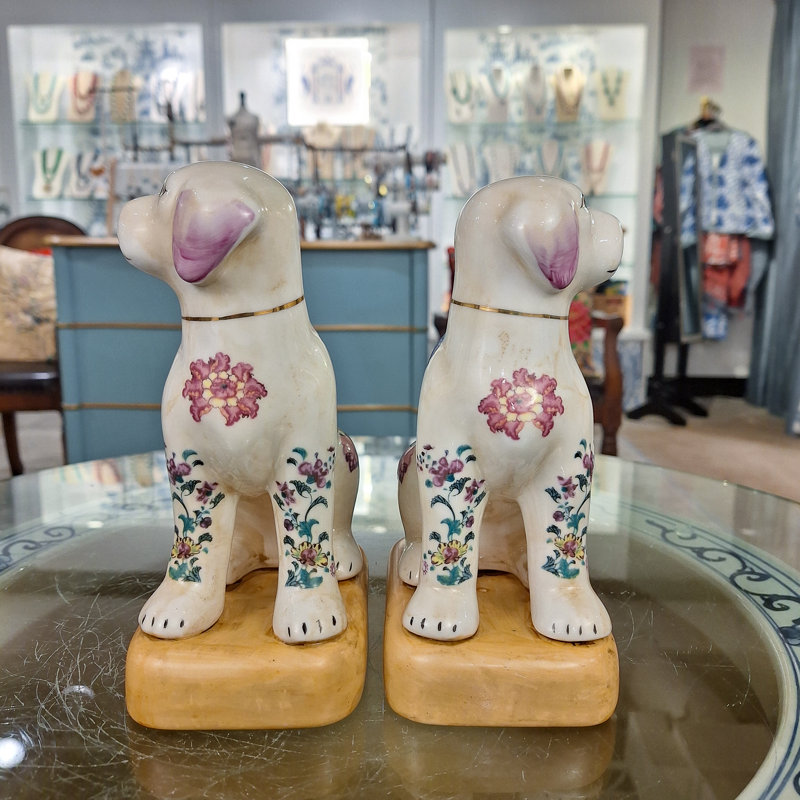 Tobacco Leaf Porcelain Dog Figurines Pair