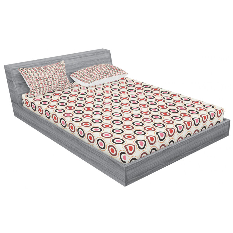 Full Red and White Microfiber Geometric Sheet Set