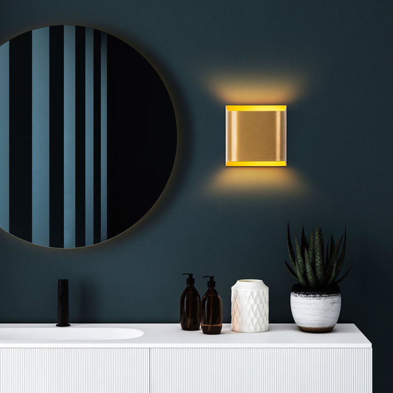 Elegant Gold Wall Lamp, Metal Body, 5.9 x 5.9 x 4.3 inches | Socket Type: 1 x G9 Max 8W (Bulb Not Included) | IP20 Rated, Perfect for Living Room & Bedroom Decor, Stylish & Functional Lighting Solution