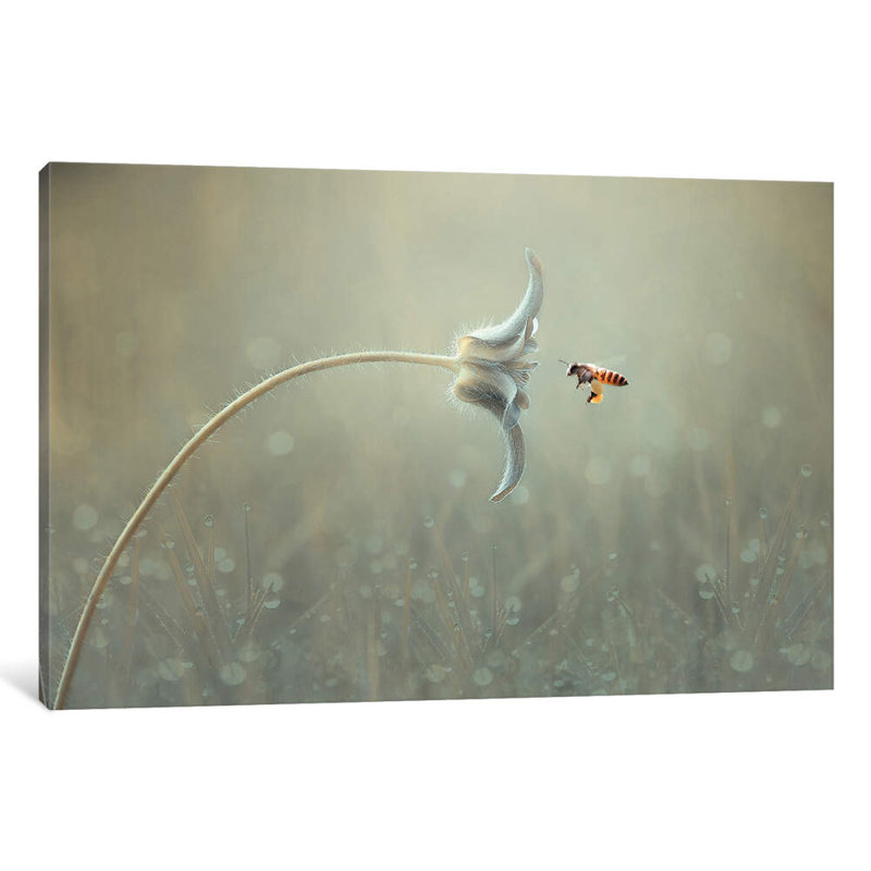 On the way 1 Piece Wrapped Canvas Wall Art, 66.04 cm H x 45.72 cm W x 1.91 cm D