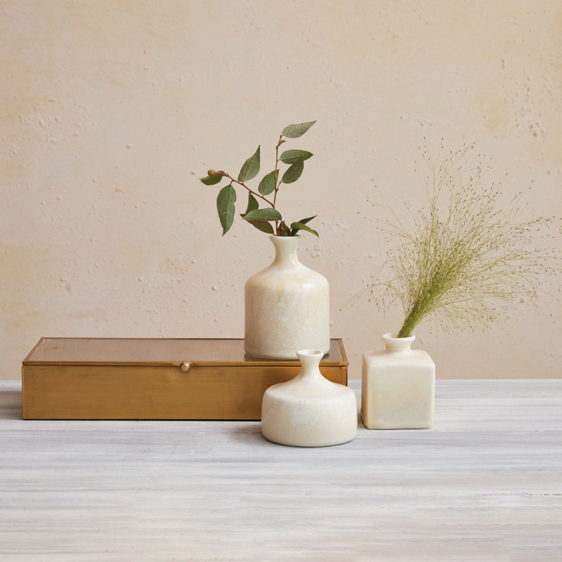 Vases en grès variés avec glacis réactif