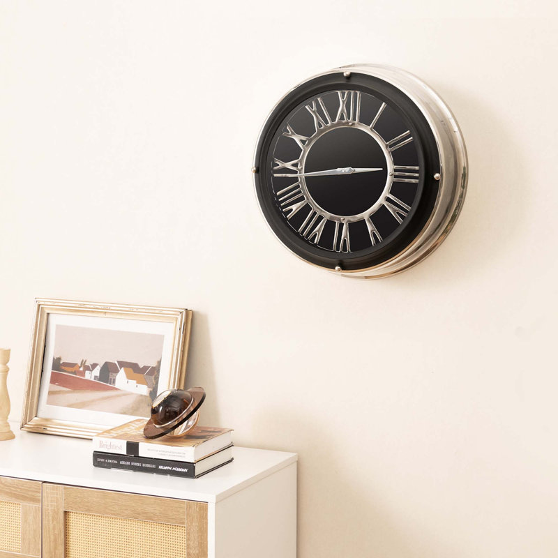 Horloge murale Taisi, Grand
