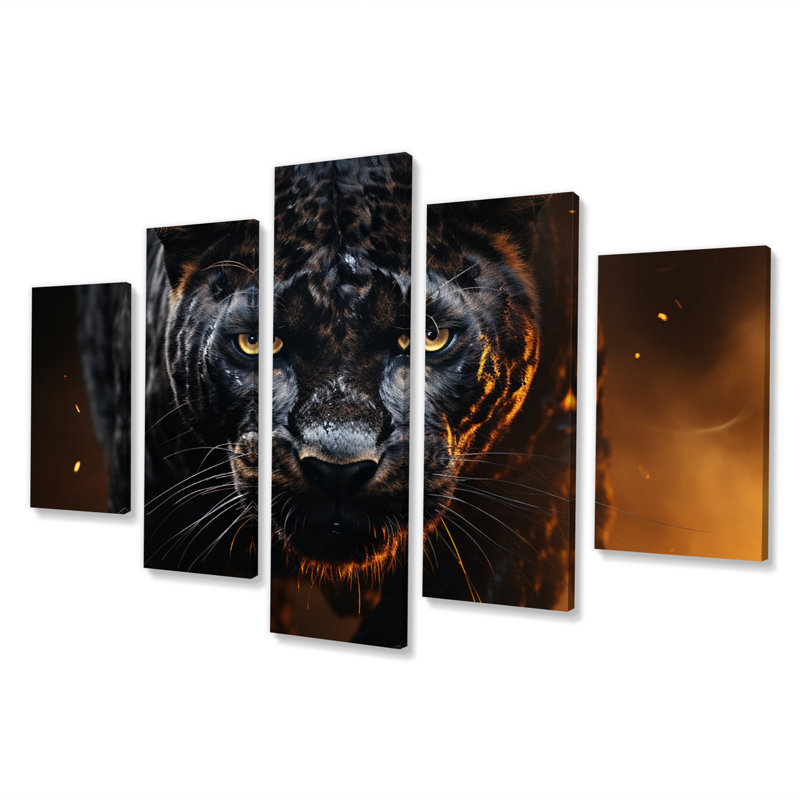 Glorieuse panthère noire chassant la nature sauvage I - décoration murale animaux panthère - 5 panneaux