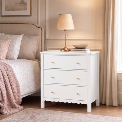 Commode à 3 tiroirs pour chambre à coucher, commode en bois avec base festonnée, meuble de rangement avec poignées rondes, table de chevet pour chambre d'enfant, chambre de bébé