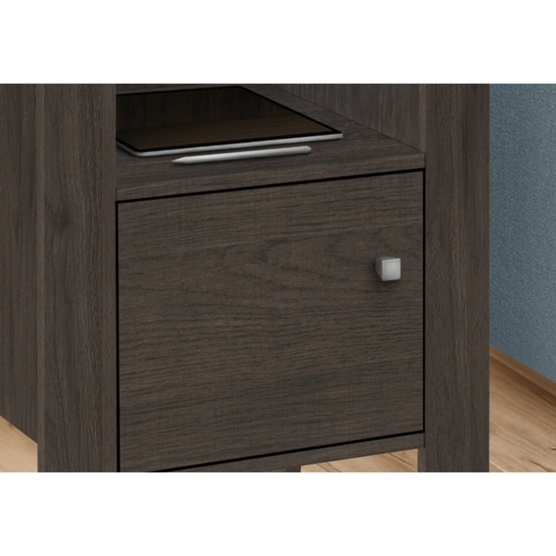 Table d'appoint en stratifié brun pour chambre à coucher - avec protecteurs de plancher et espace de rangement Modern Homes