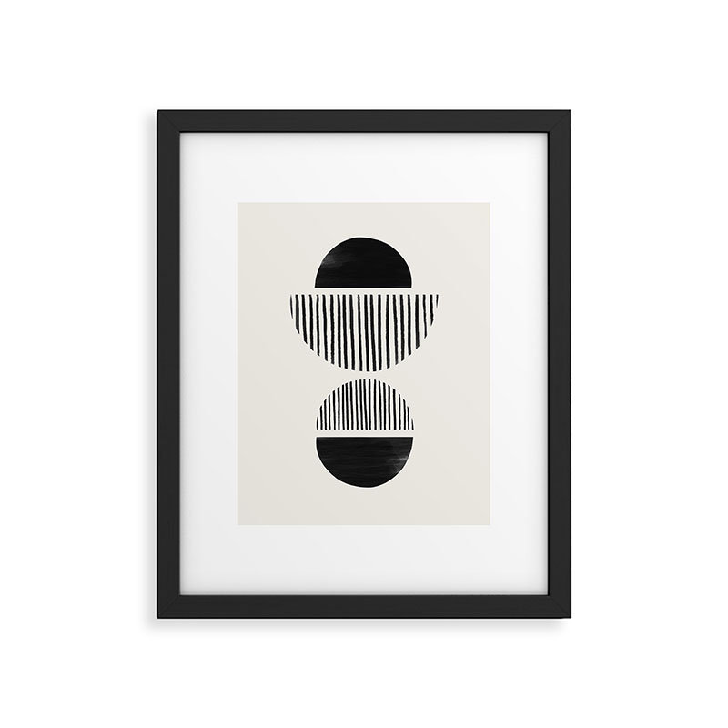 Balancing Stripes NO1, impression encadrée sur papier noir, Cadre noir, H 36 po x l 24 po
