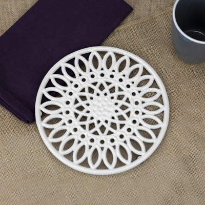 Metal Round 1 Piece Trivet