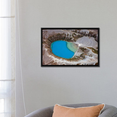 " Aerial View Of Crater Lake In Tongariro Volcanic Complex, New Zealand " by Richard Roscoe