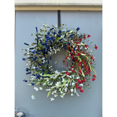 Couronne de fleurs artificielles 26 po pour la porte d'entrée du 4 juillet
