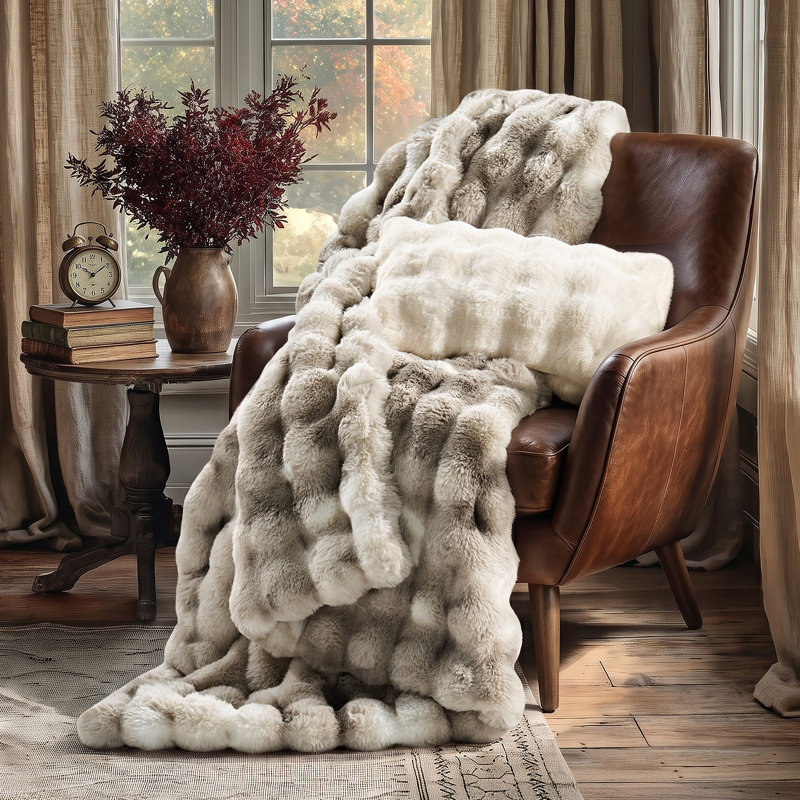 Double-Sided Bubble Faux Fur Throw Blanket, 60"x80", Light Gray