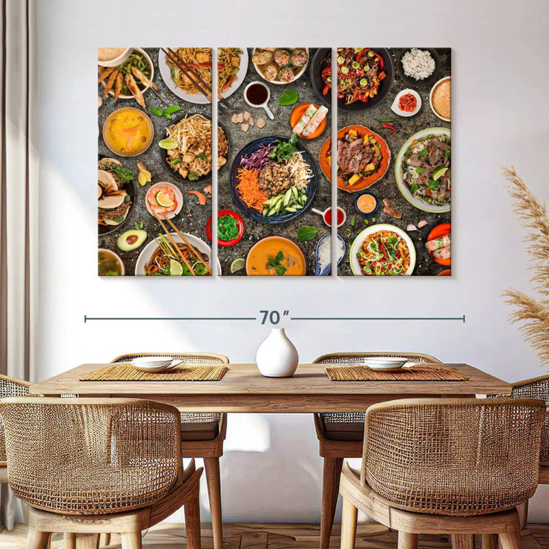 Yarlin Asian Cuisine, H 42 po x l 65 po