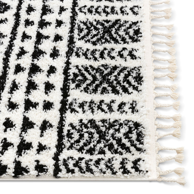 Tapis ivoire à motif géométrique Margund, Tapis de couloir 2 pi 7 po x 9 pi 10 po