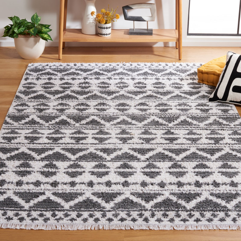 Deangela Performance Southwestern Rug, Rectangle 5' x 7'7"