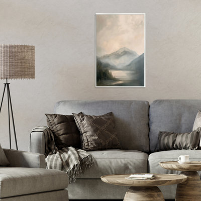 Plaque de montagne lac brumeux, par Petal Prints Design
