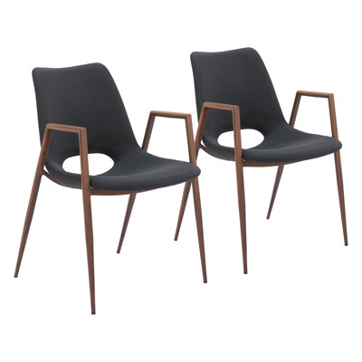 Chaise avec accoudoirs à garniture piquée