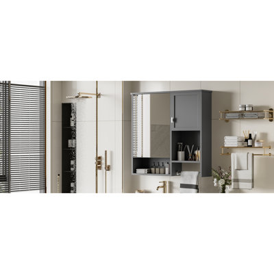 Armoires à pharmacie spacieuses avec design moderne en MDF et en verre pour la salle de bain