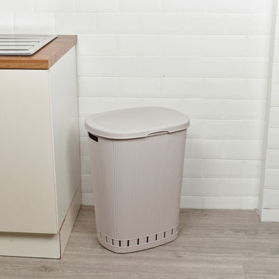 Artic Plastic Laundry Basket