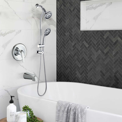 Tool-Free 7-Spray Shower System 1.8GPM