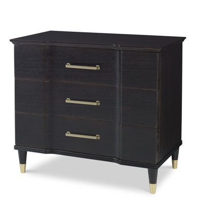 Valmont Accent Chest