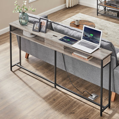 Gericho Console Table with Outlet