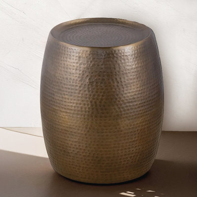 18 po de largeur, aluminium, table de chevet, 21 po de hauteur, martelé à la main, or antique, s'adapte à la décoration, table d'appoint ronde et ronde, - fait à la main, finition, espaces compacts