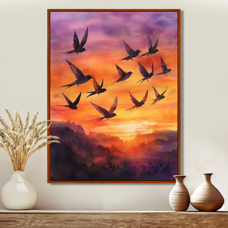 Lavande, hirondelles, oiseaux au coucher du soleil II - décoration murale oiseau, H 32 po x l 24 po, Brun