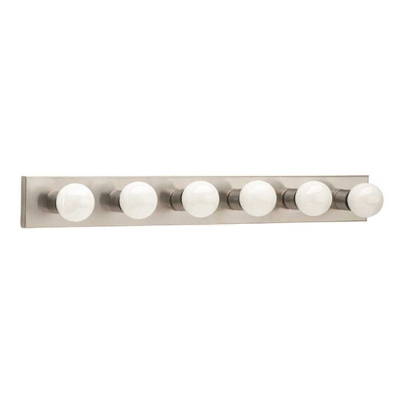 AC54A6A94E674E2BA6C4E1E598BF4687 Luminaire de salle de bain Centre Stage à six lumières Bs, Acier inoxydable brossé