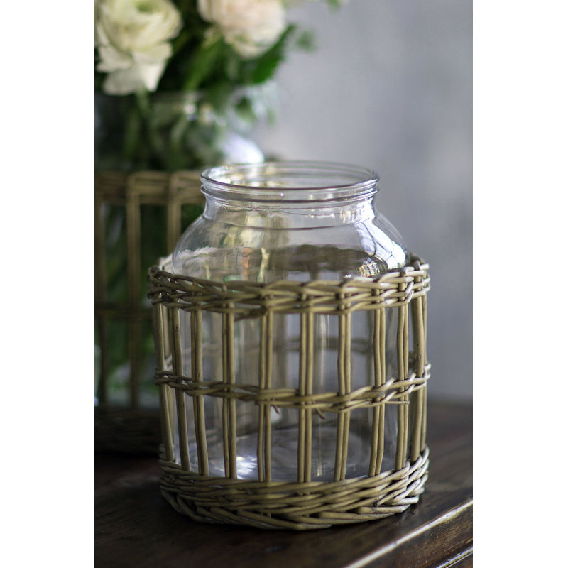 Vase de table en verre et willow tissé Monadnock, H 11 po x l 7,25 po x P 7,25 po
