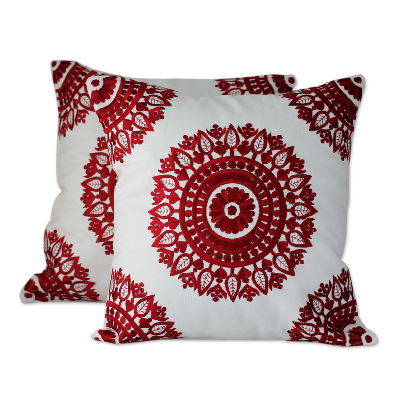 Housse de coussin en coton Ruby Mandalas