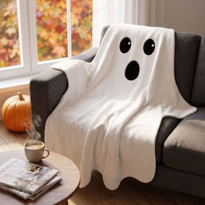 Joli jeté en forme de fantôme en flanelle douce pour un canapé-lit