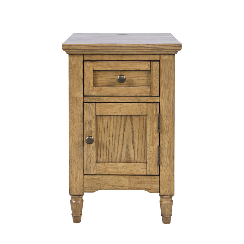 Table de bout avec tablette de rangement Grishe, Bois brun