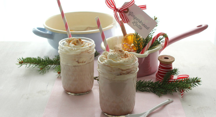 Weihnachtliche Gingerbread-Latte