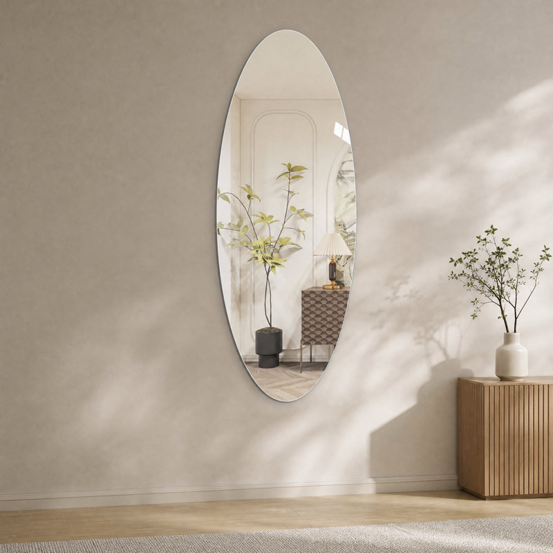 Miroir mural 65 po x 24 po