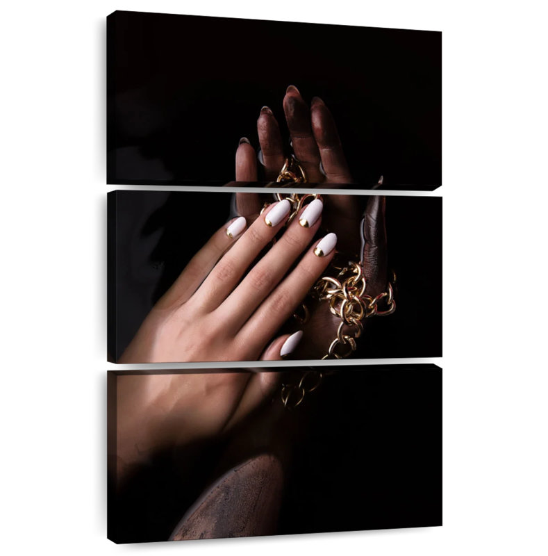 Chic Minimalist Nails, 32" H x 20" W