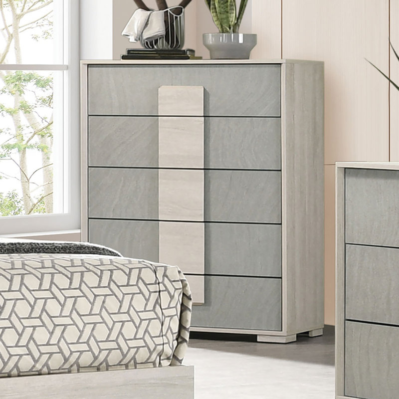 Commode contemporaine Lincolt, blanc délavé