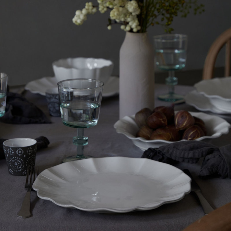 Rosa Stoneware Dinner Plate