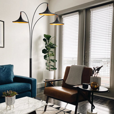 Lampe sur pied à arc 3 lumières Lodi - noir mat, noyer, feuille d'or, base en marbre, gradateur