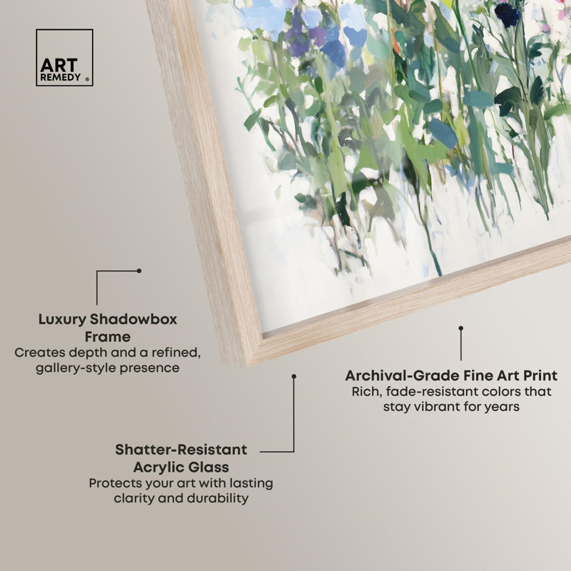 Art floral par Wild Remède, H 37 po x l 31 po, Crème, crème