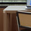 Bureau rectangulaire brun en bois massif avec 4 tiroirs-592004415