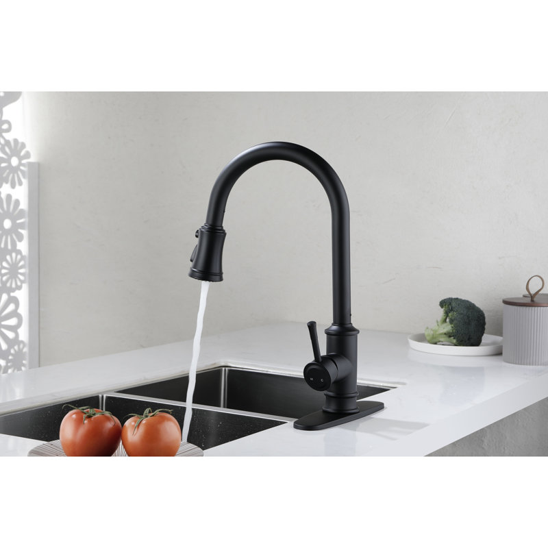 Robinet de cuisine monocommande à grande arche avec tirette, finition noir mat, acier inoxydable, débit de 1,8 gallon par minute, robinet en acier facile à installer, poignée, arc, noir, débit en gallons par minute, utilisation