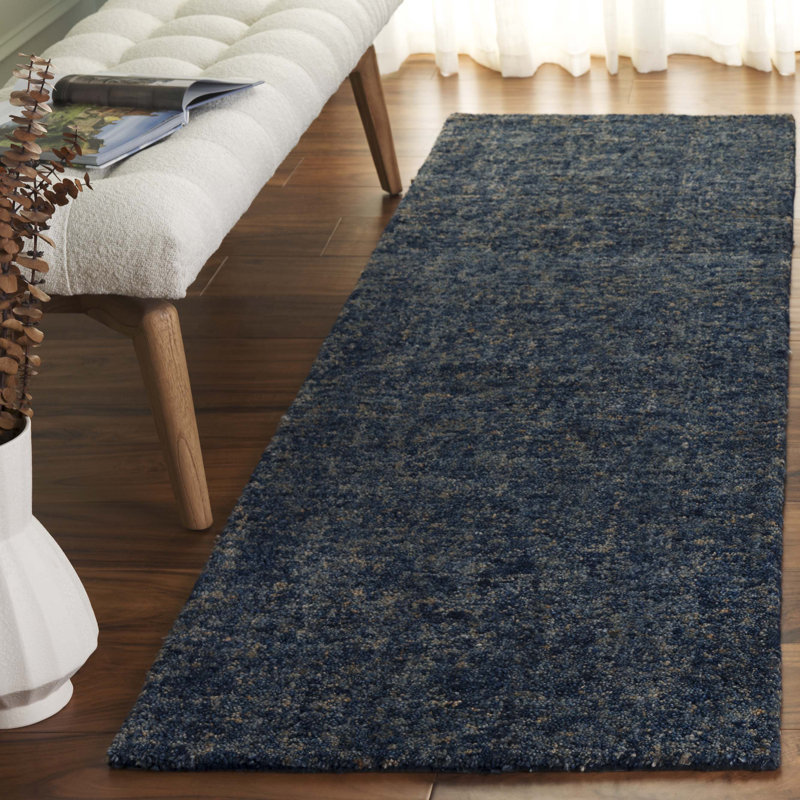 Tapis bleu foncé / beige touffeté à la main importé en laine / coton sans motif Chomitzki, Tapis de couloir 2 pi 3 po x 8 pi